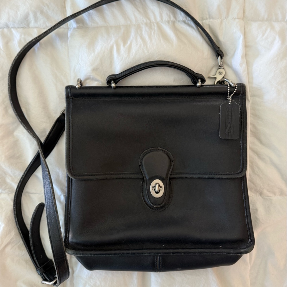 Vintage Coach Black Leather Crossbody Bag